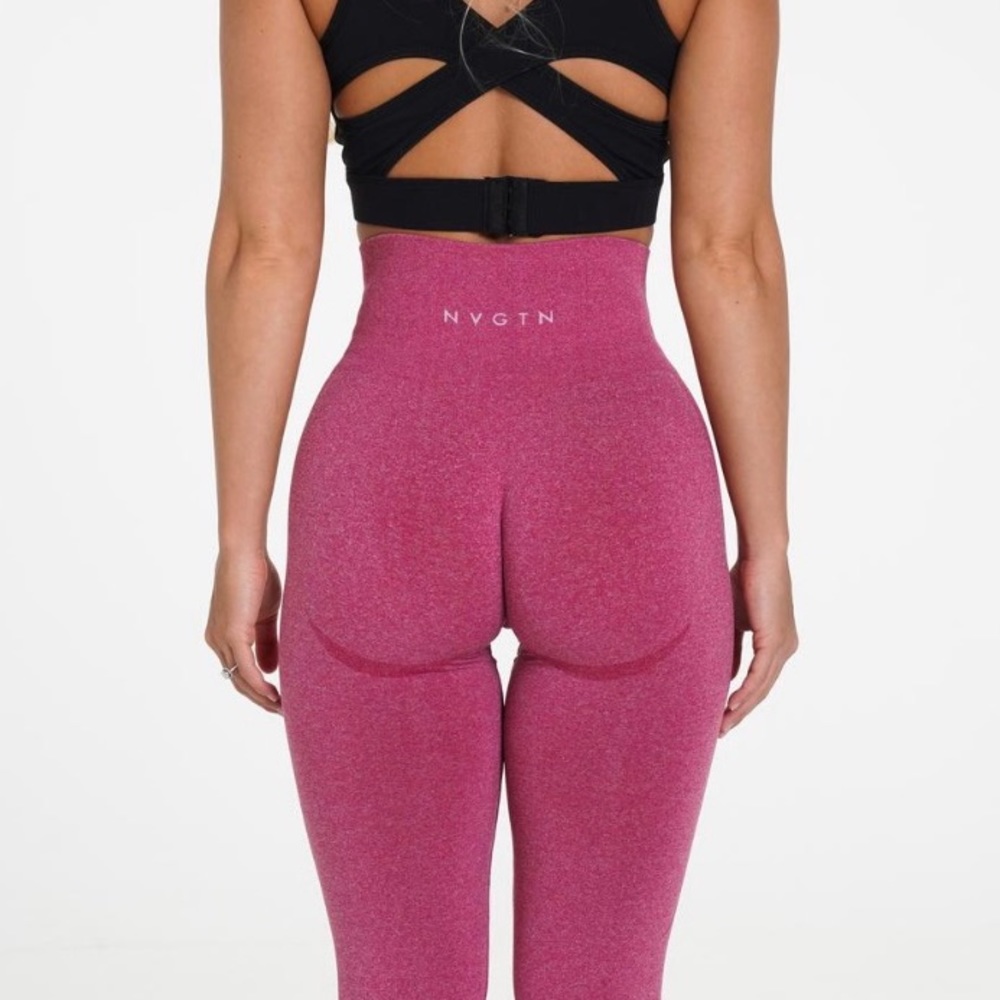 NWT NVGTN Crimson Seamless Leggings - Picture 3 of 3
